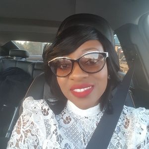 Meet your Posher, Samantha